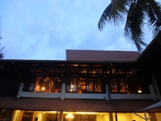 香格里拉丹绒亚路度假酒店主图