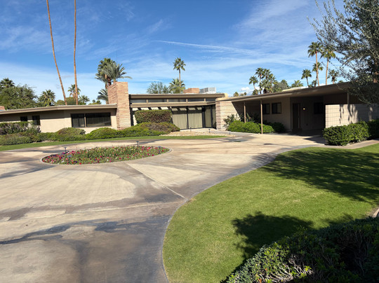 Palm Springs Celebrity Tours-大教堂城必去景点