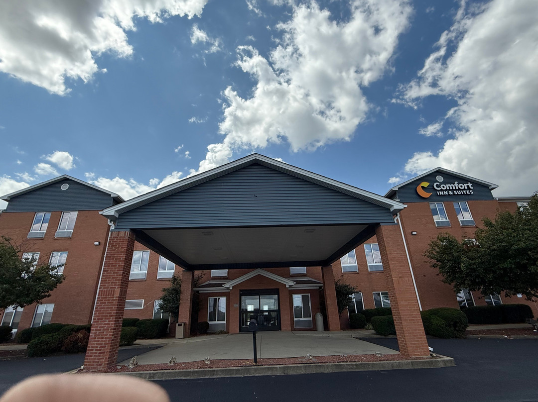 Comfort Inn & Suites