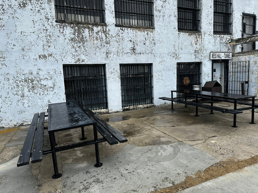 Old Montana Prison Complex-Deer Lodge必去景点