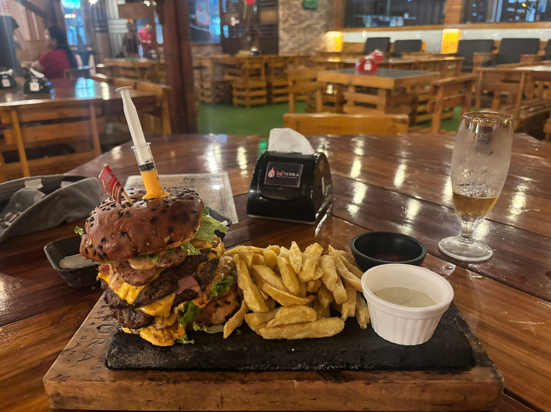 La Piedra Bar & Restaurant