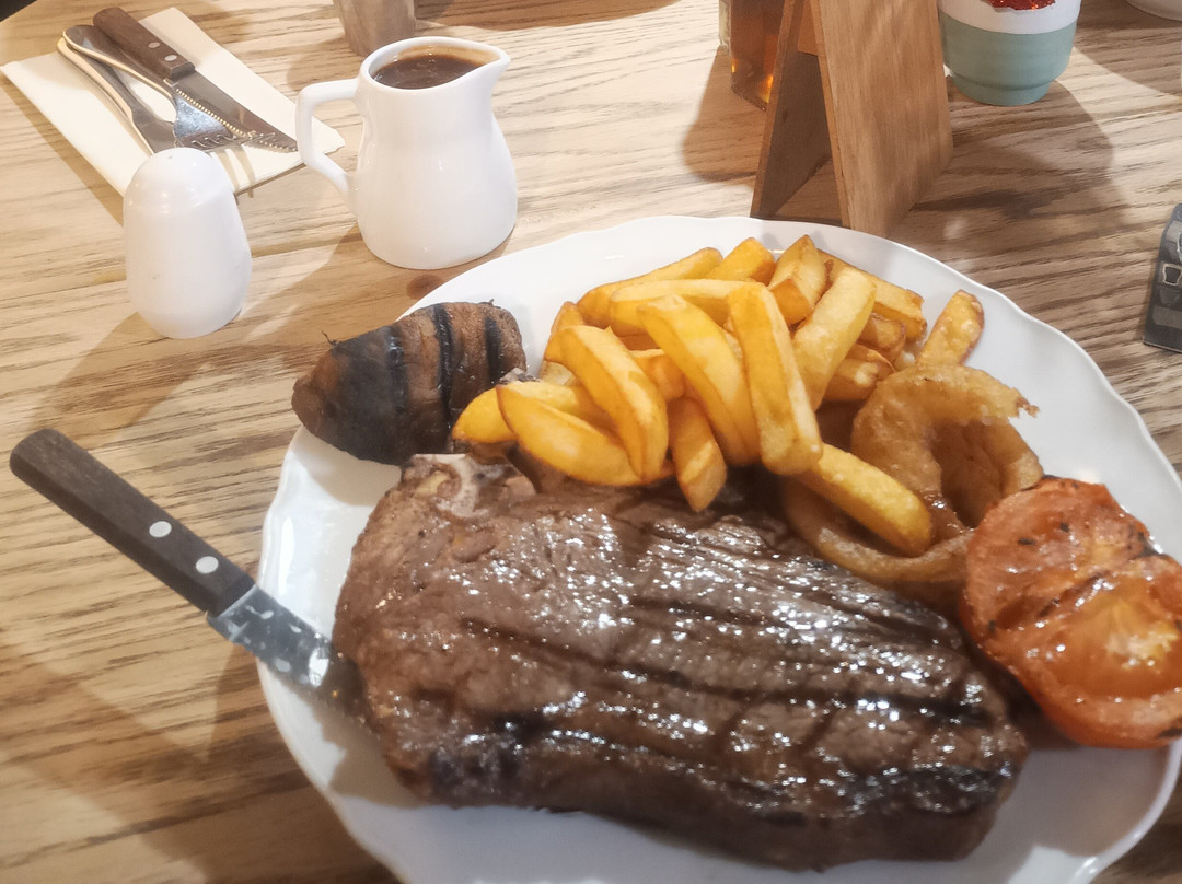 The Chainbridge Inn主图