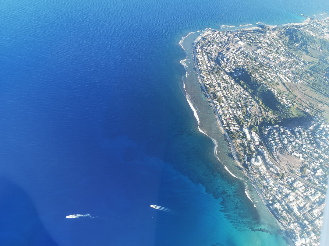 Survol Réunion-留尼旺圣皮耶必去景点