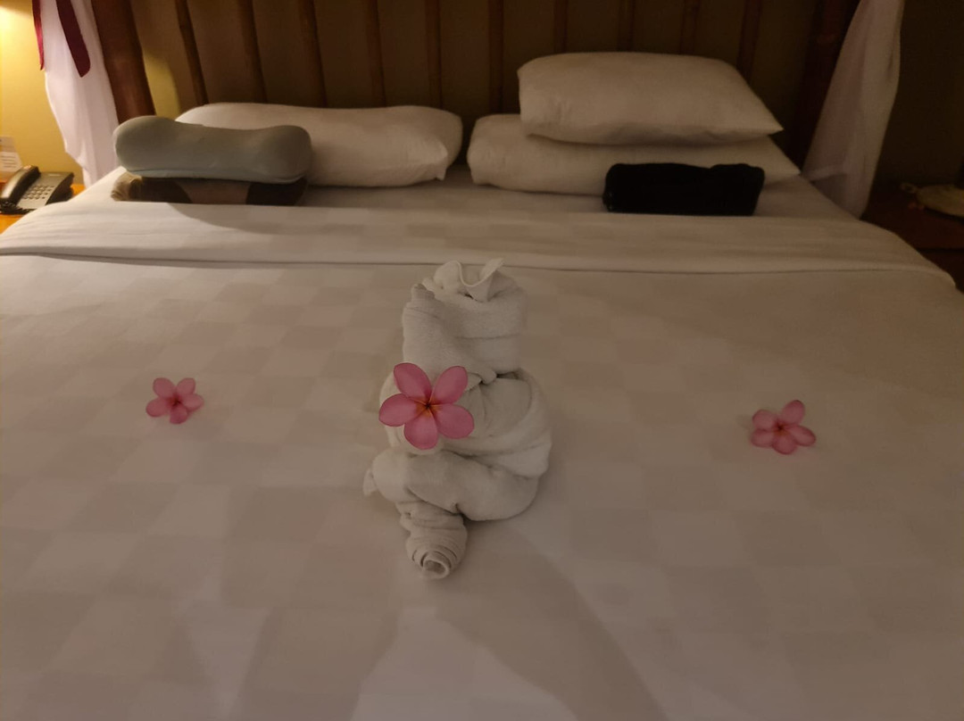 龙目岛旅游度假村主图