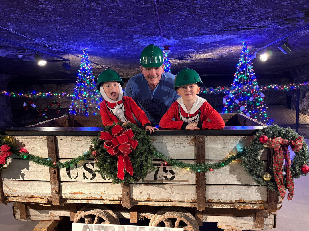 Strataca-Hutchinson必去景点