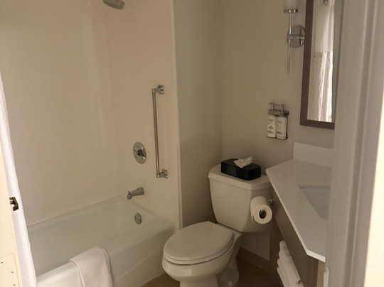 伯灵顿智选假日酒店主图