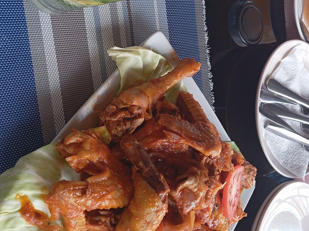 Buraha Zenoni Hotel and Resort主图