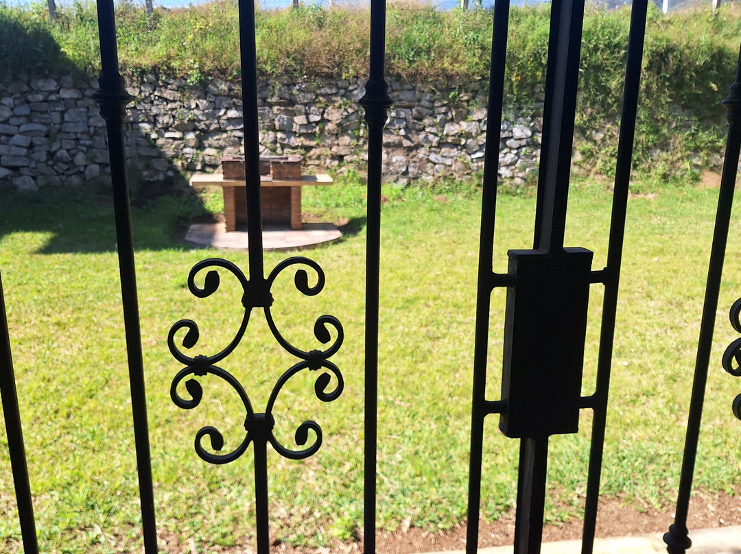 Hotel Rancho Santa Barbara主图