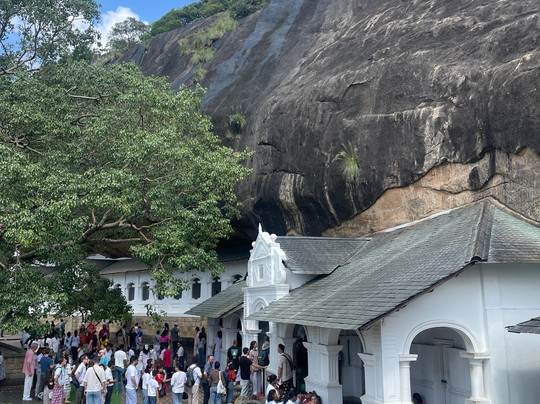 Sri Lanka With Kavi-锡吉里亚必去景点