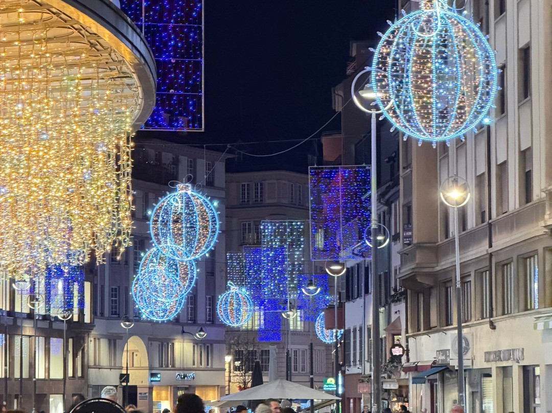 Christmas Market (Christkindelsmarik)-斯特拉斯堡必去景点