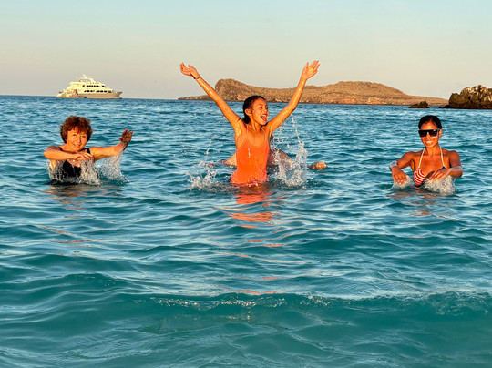 Smart Galapagos-阿约拉港必去景点