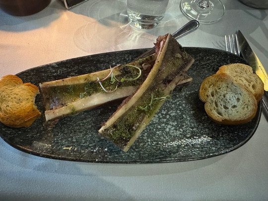 西索美塞餐馆和美食-The Hussar Grill Somerset West