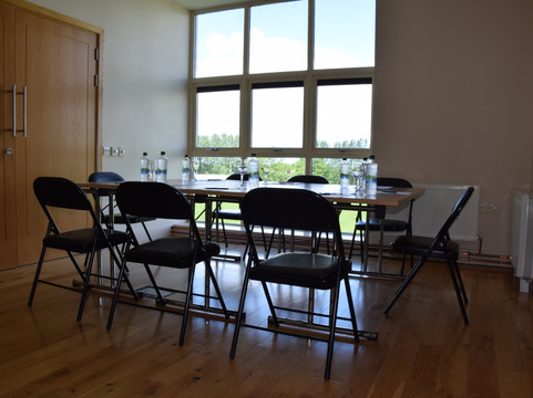 Backstage Theatre-Longford必去景点