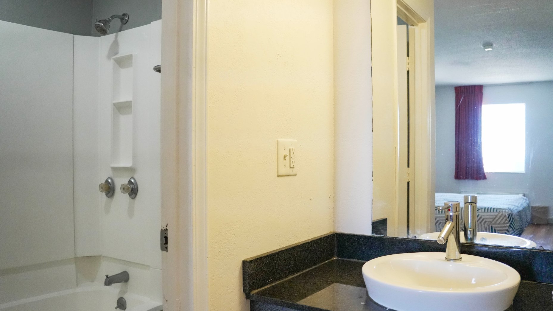 密苏里罗拉 6 号汽车旅馆-浴室