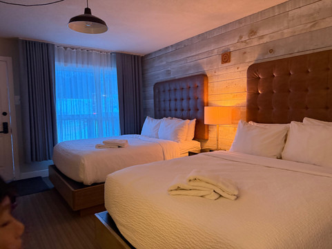 Lamphouse 基地营主图