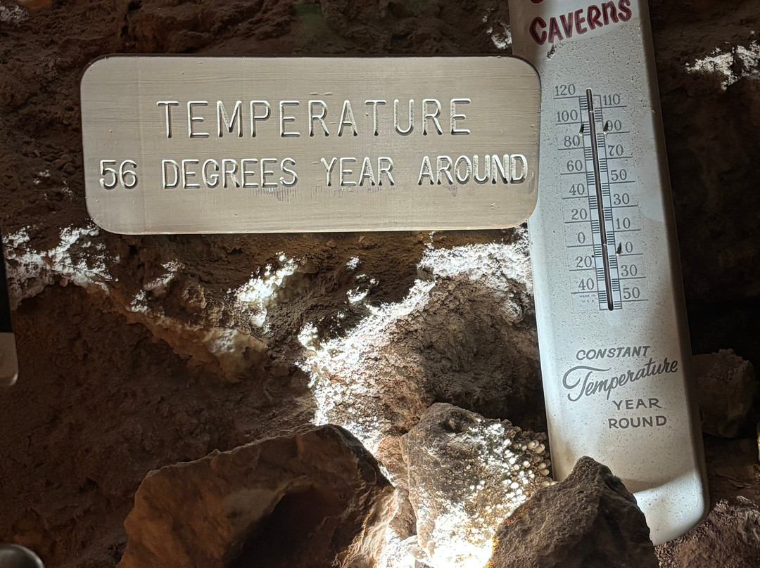 Grand Canyon Caverns Inn主图