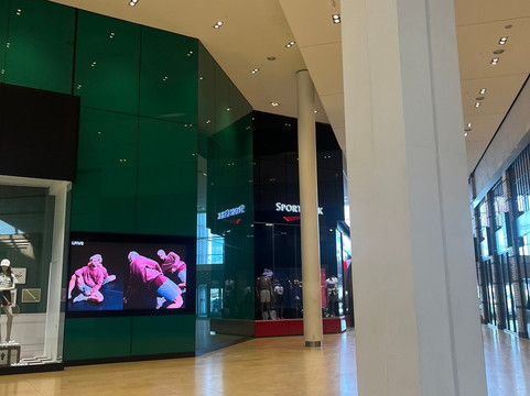 Square One Shopping Centre-米西索加必去景点