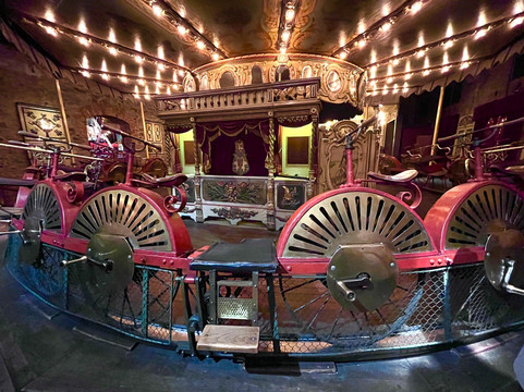 艺术博物馆-巴黎必去景点