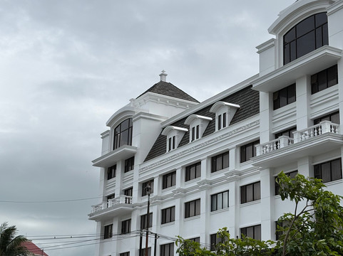 三宝拢科塔拉玛地铁公园景观酒店主图