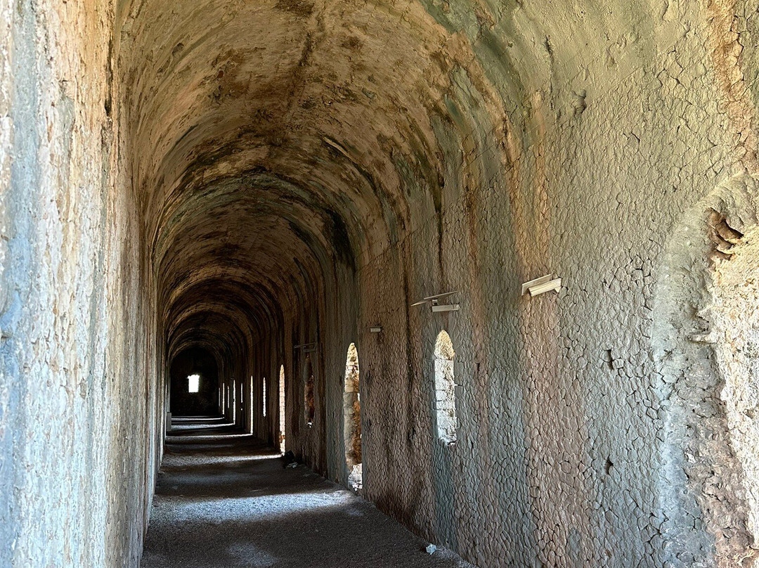 Temple Of Jupiter Anxur-特拉西那必去景点