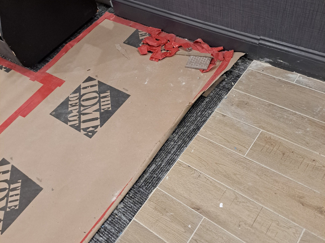 阿瓦纳机场贝斯特韦斯特精品酒店主图