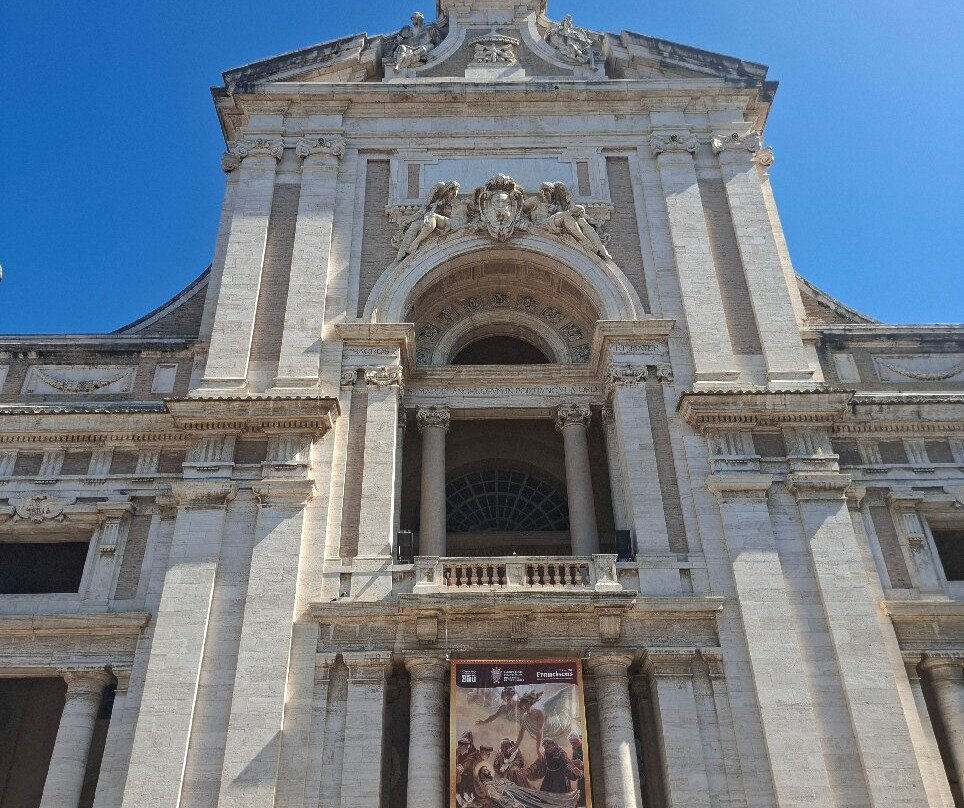 Basilica di Santa Maria degli Angeli-Santa Maria degli Angeli必去景点