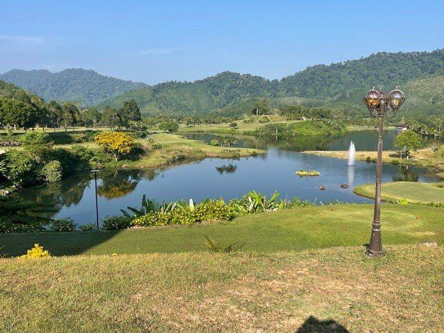 攀牙卡塔高尔夫度假村主图