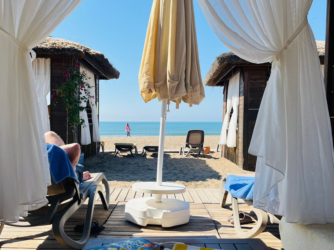 途易蔚蓝魔幻生活酒店主图