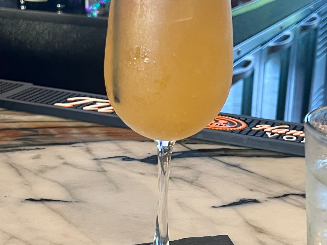 喜来登弗洛伍德雷弗奇酒店及会议中心主图