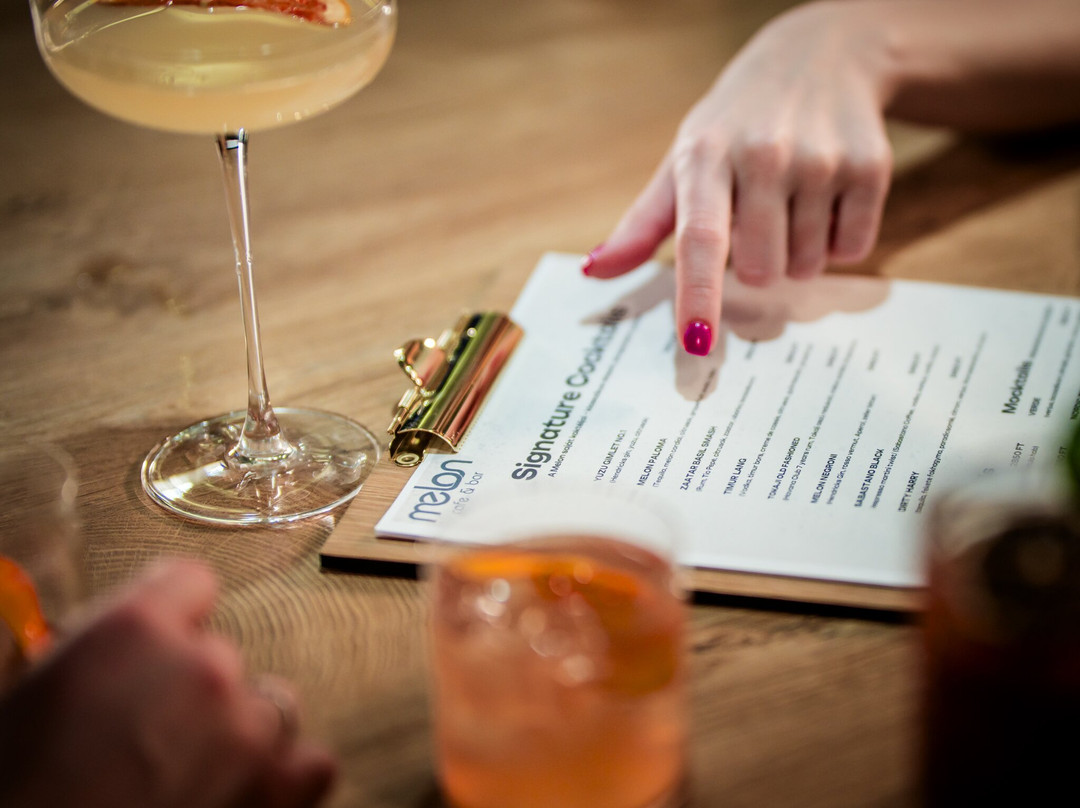 Melon Cafe & Bar
