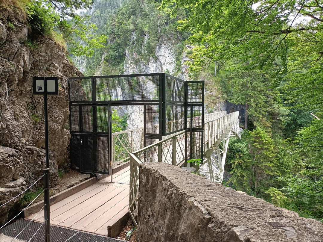 Poellat Gorge-施万高必去景点