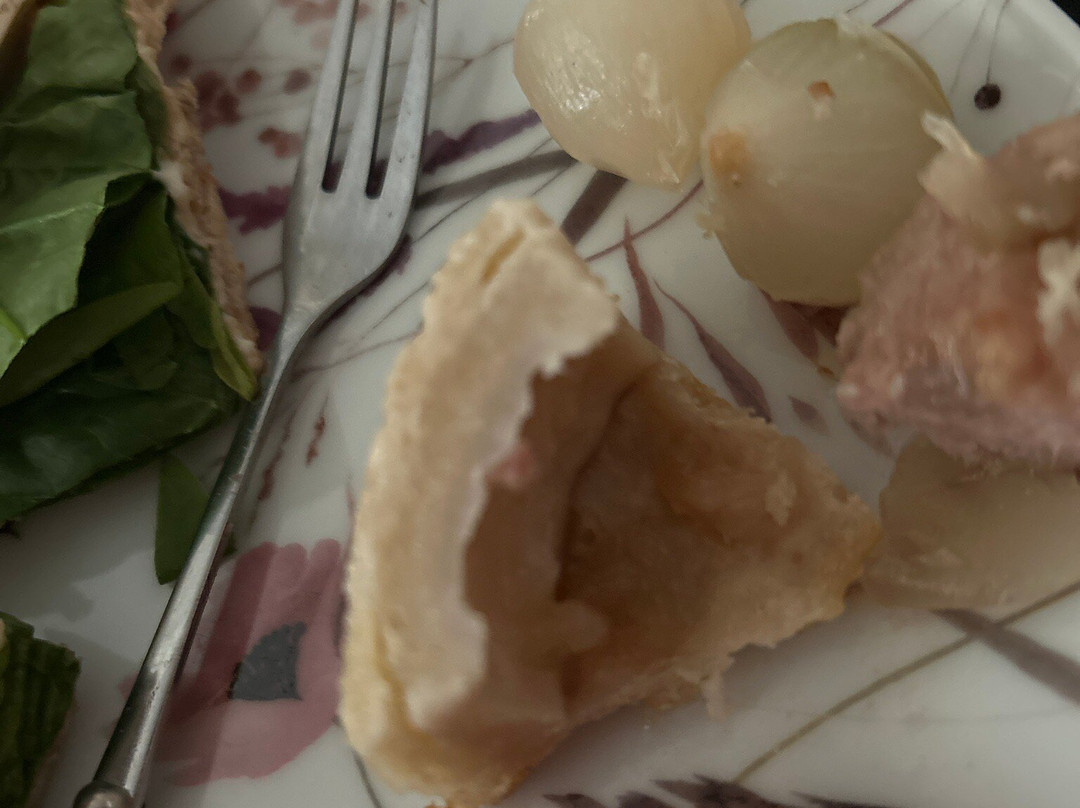 The Hollies Farm Shop-Little Budworth必去景点
