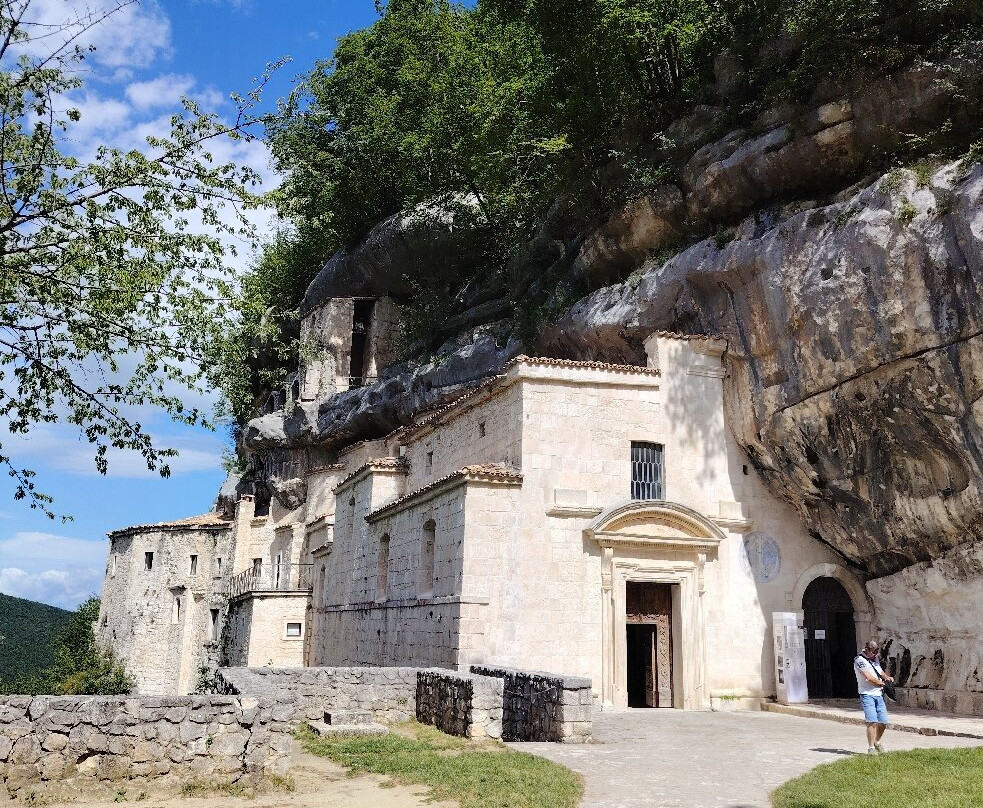 Eremo Di Santo Spirito a Majella-Roccamorice必去景点
