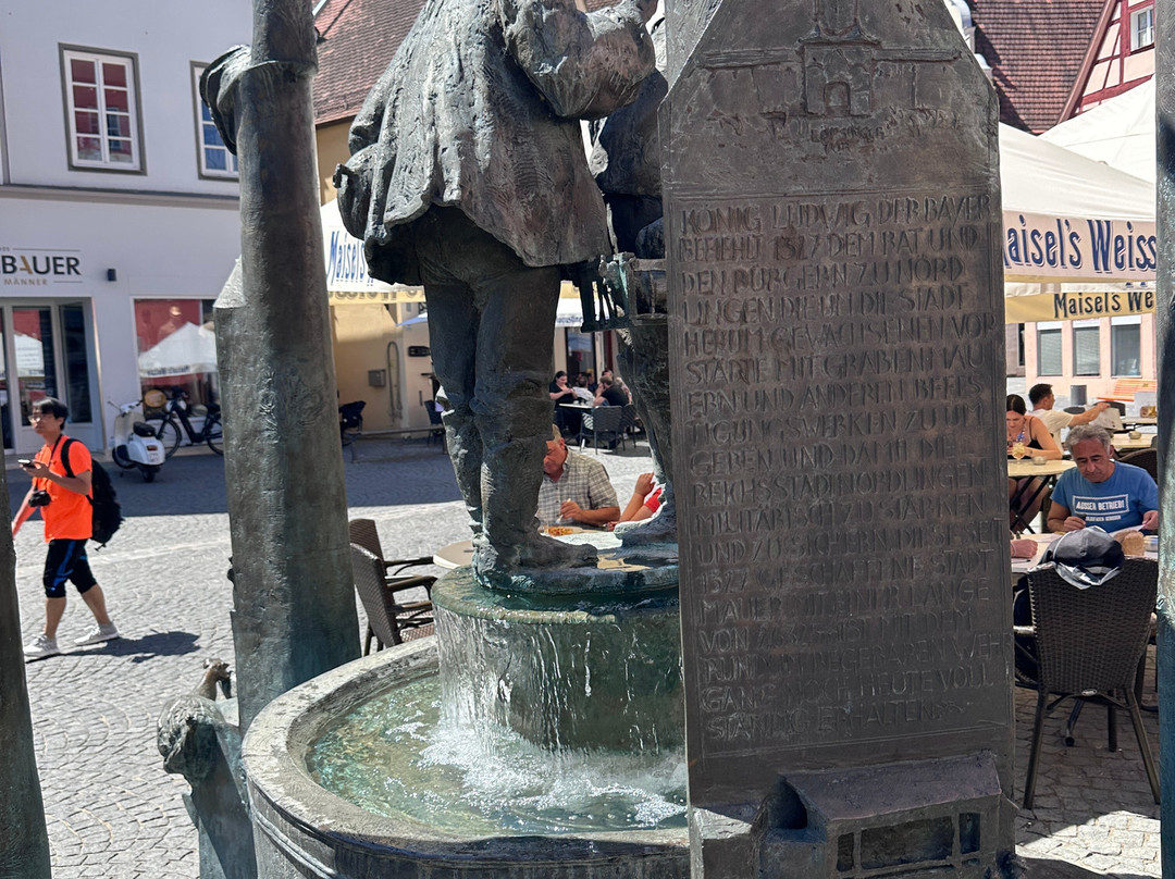 Marktbrunnen-讷德林根必去景点