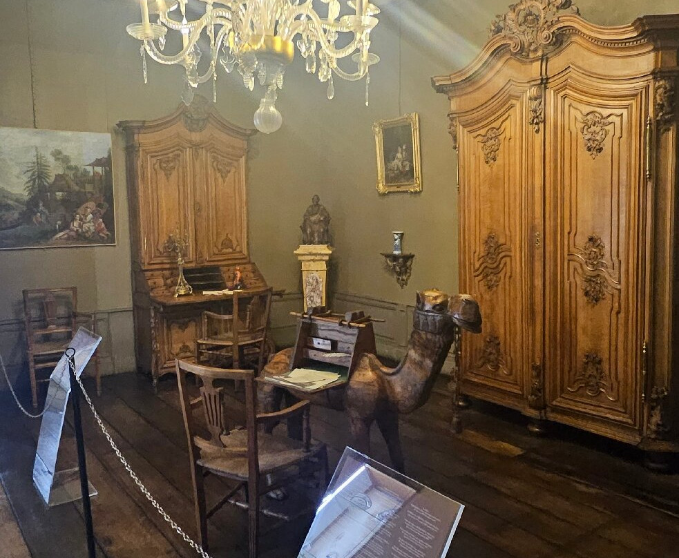 Le Musée des Arts décoratifs-那慕尔必去景点