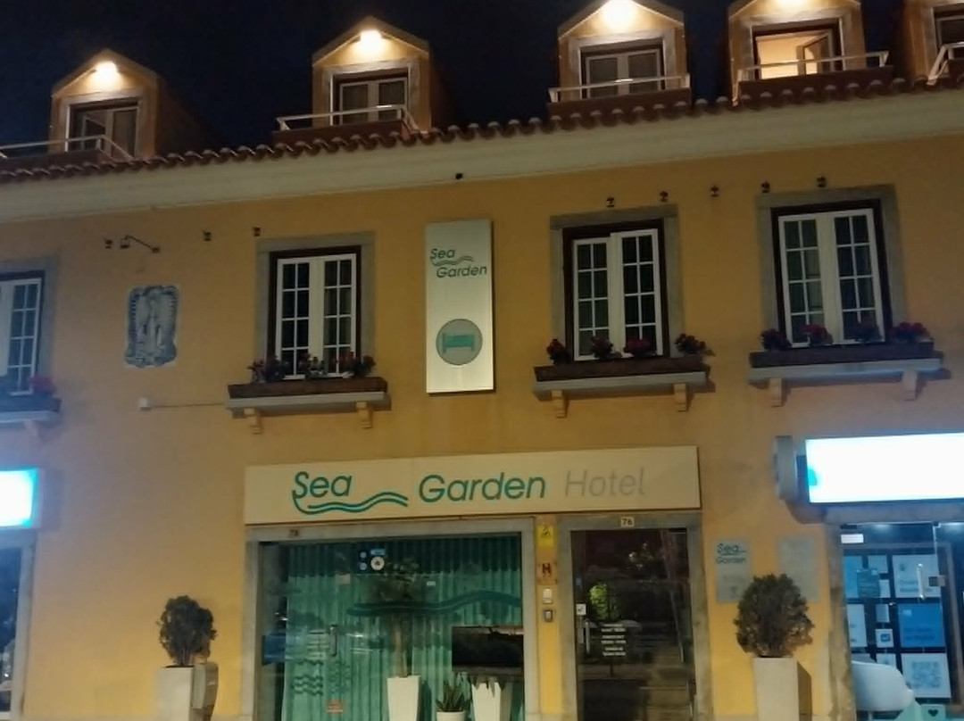 雷艾温海洋花园酒店主图