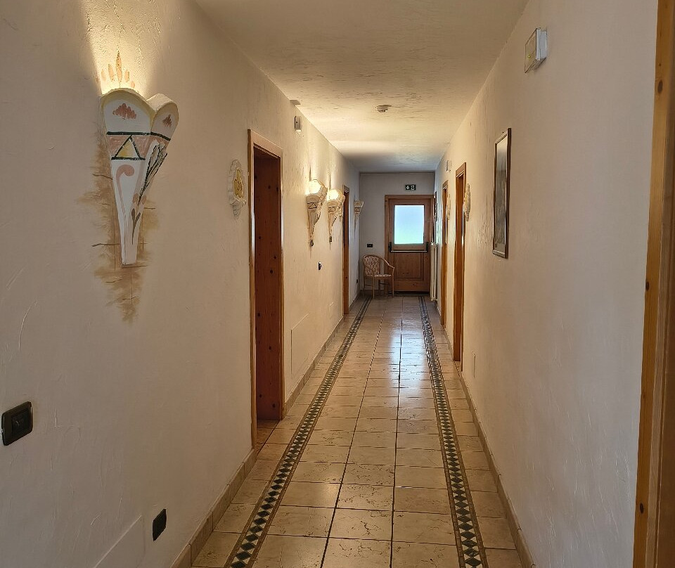 Hotel Castel Pietra主图
