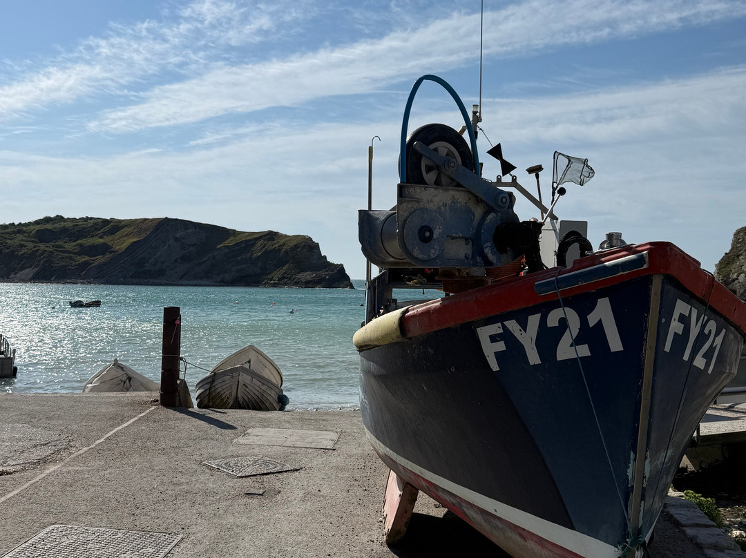 Lulworth Cove-韦茅斯必去景点