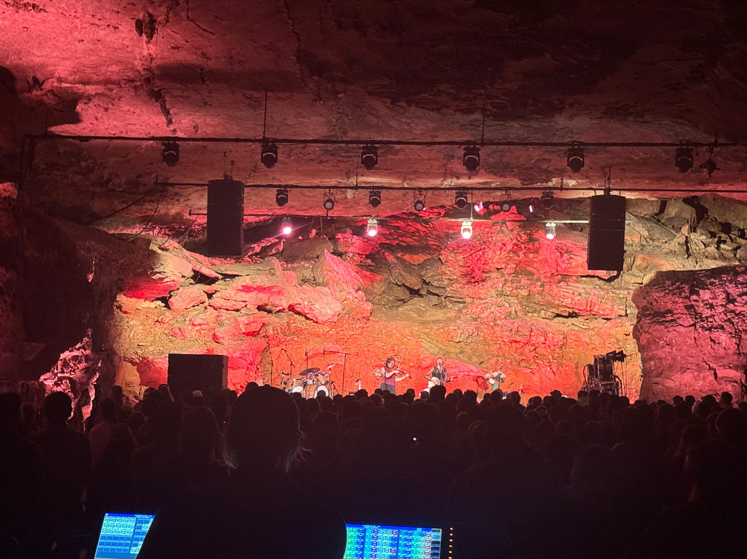 The Caverns-Pelham必去景点