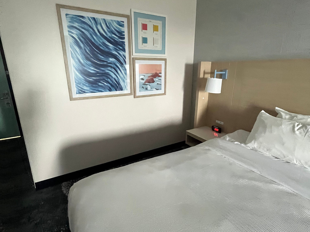 普里茅斯港1620酒店主图