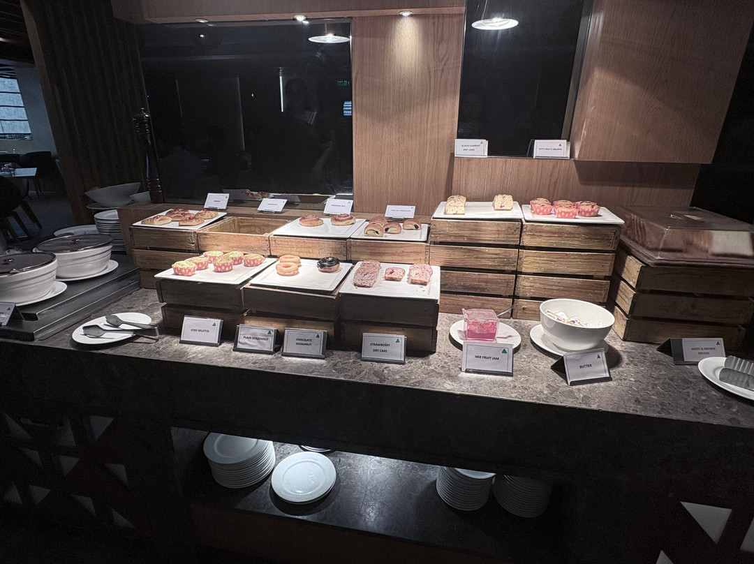 贝斯特韦斯特Plus特伊维万酒店主图