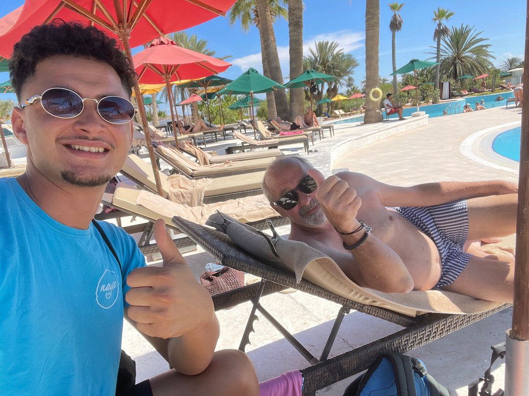 杰尔巴广场海水浴 SPA 酒店主图