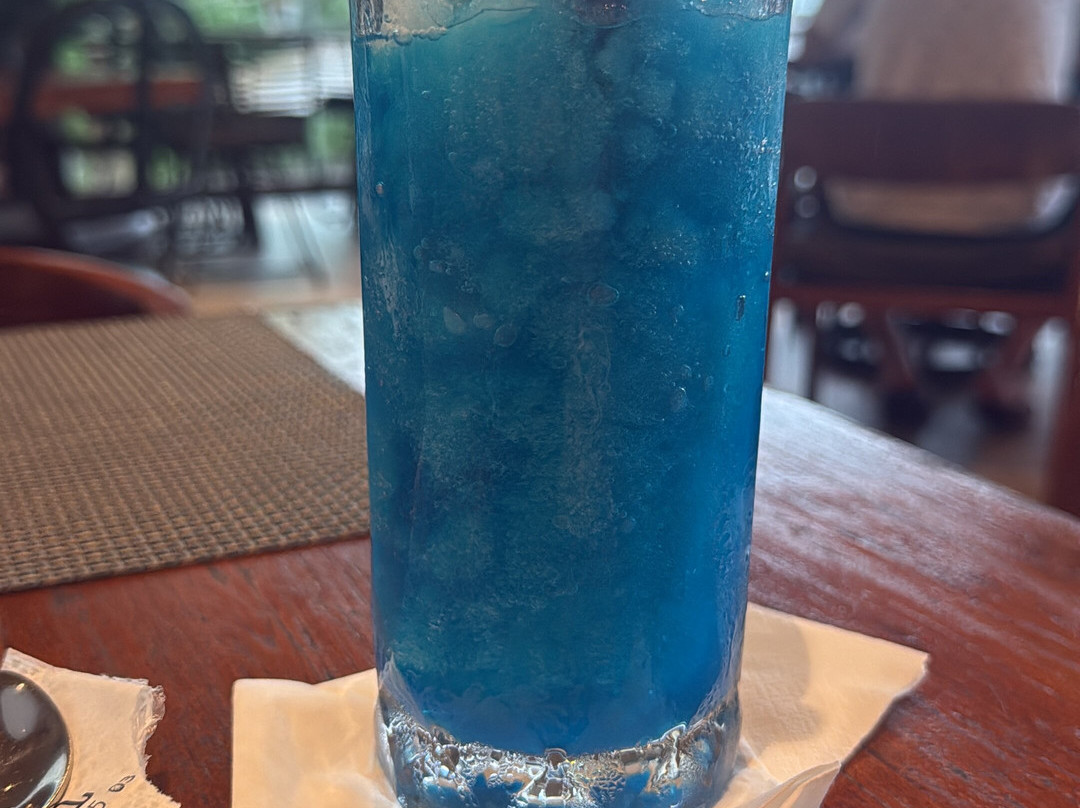 卡利马考拉海滨度假别墅酒店主图
