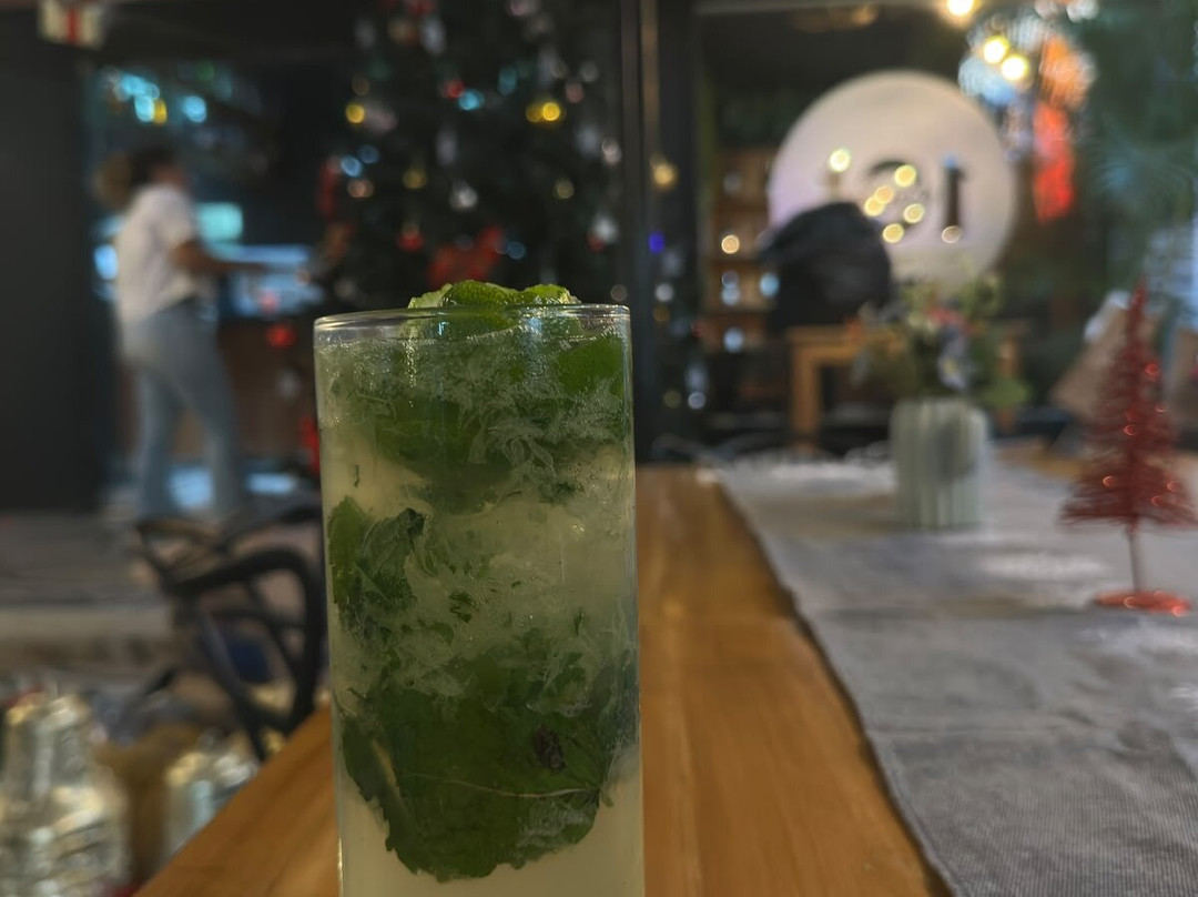 101 Bistro