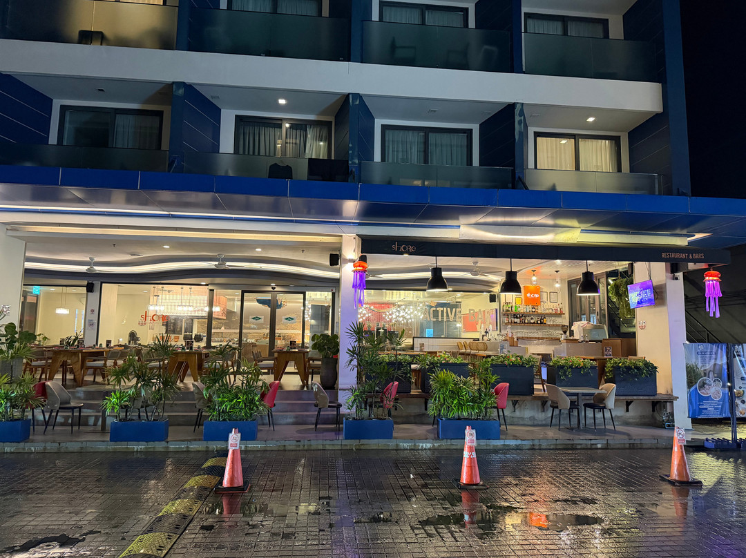 客莱福巴东普吉岛酒店主图