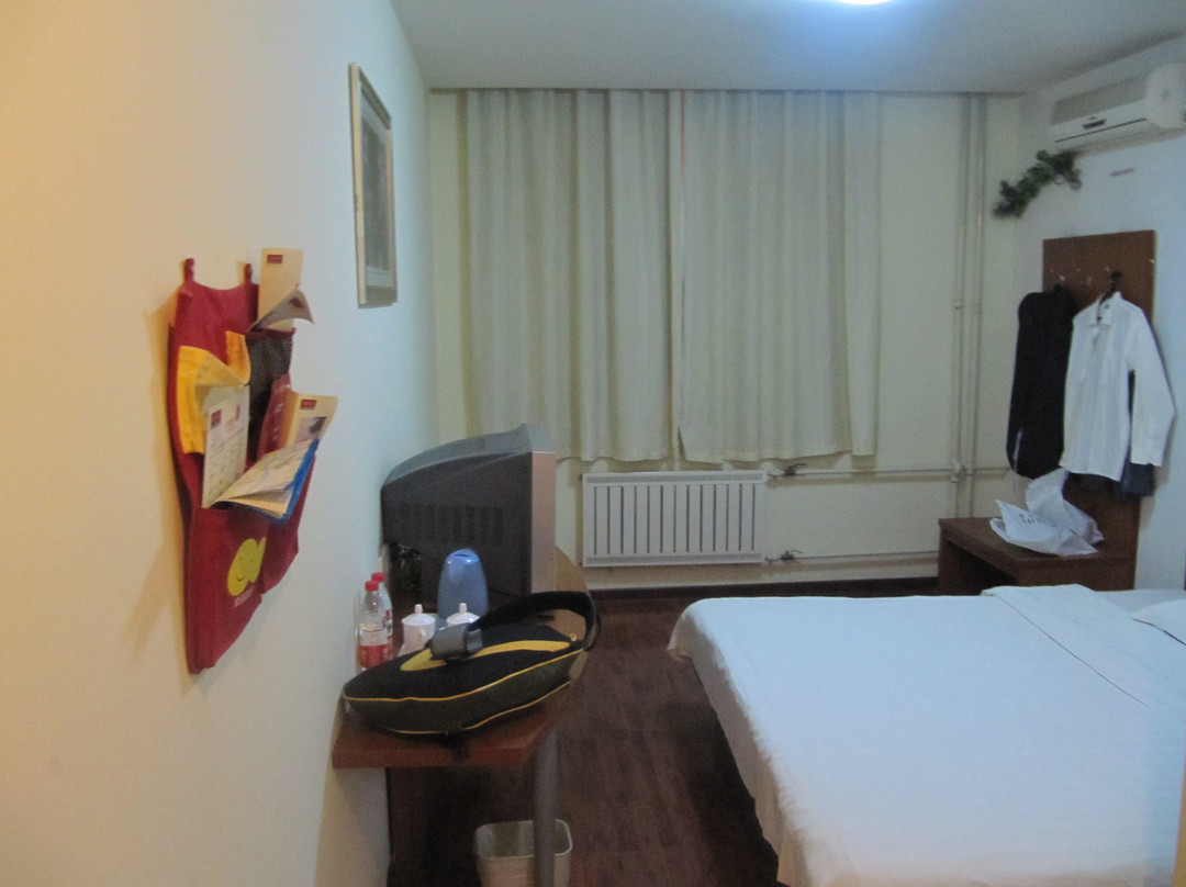 银座佳驿轻居酒店(济南千佛山店)主图