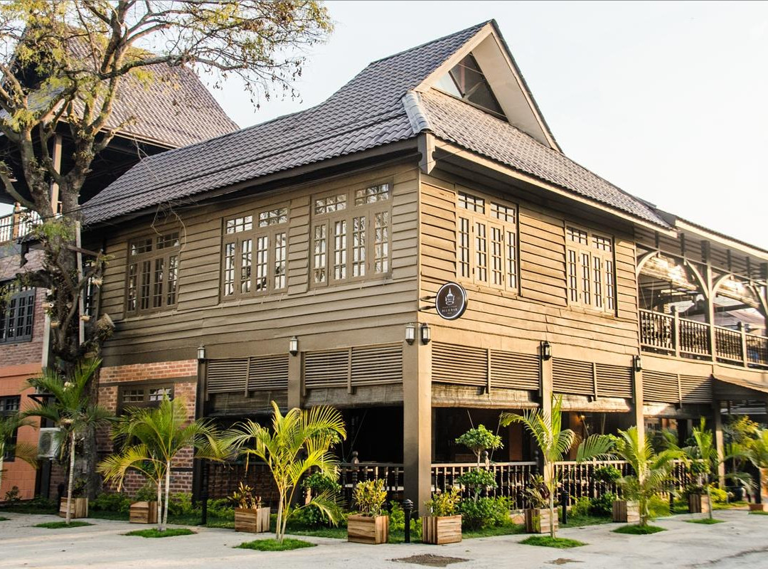 The Manor Hotel Inle