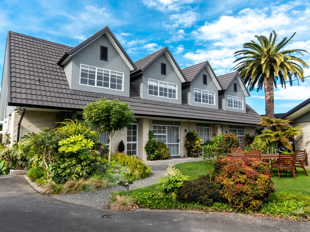 ASURE Colonial Lodge Motel主图