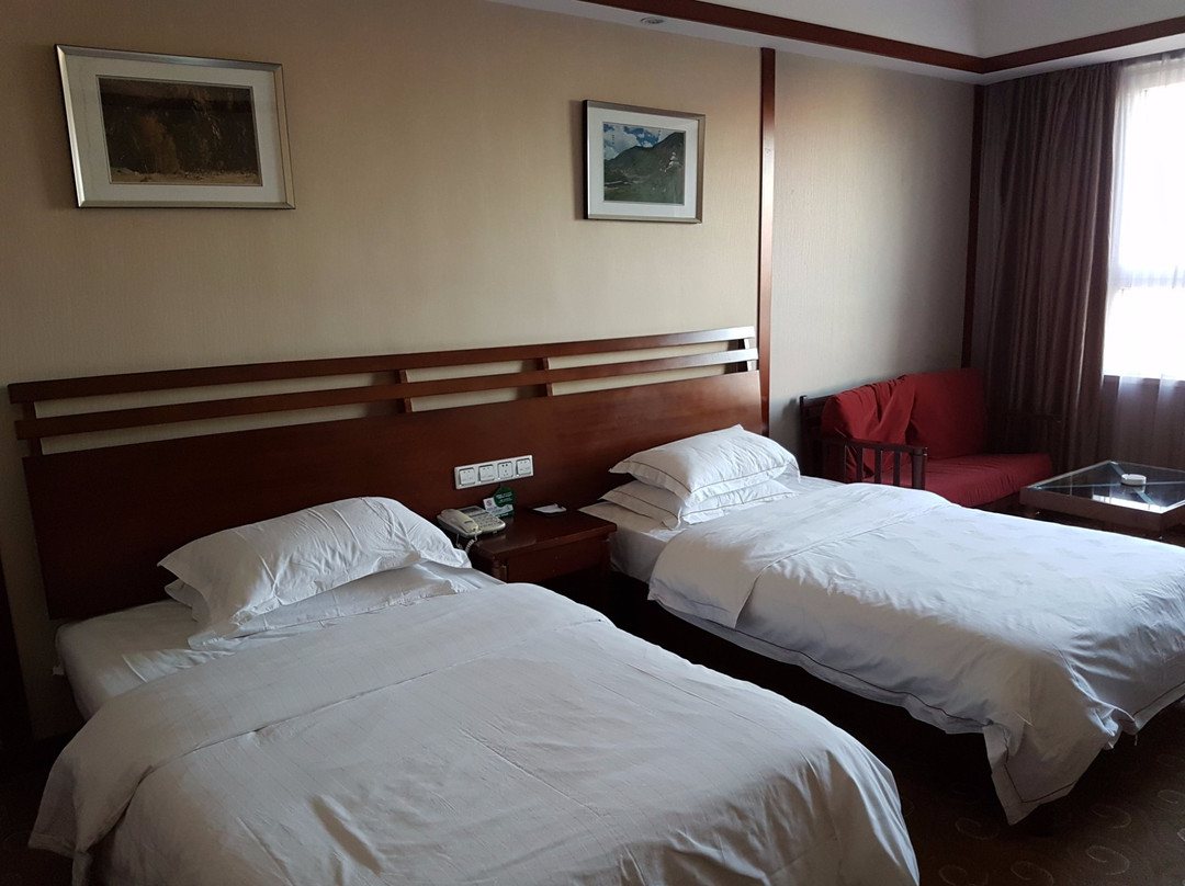 呼图壁县酒店住宿-鼎福酒店