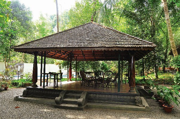 Puzhayoram Heritage Resort